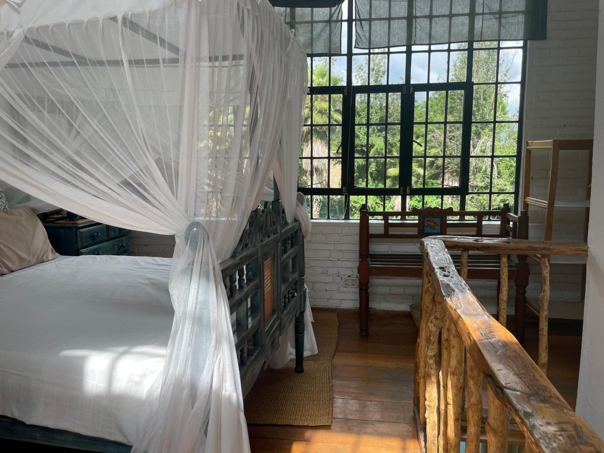 Meru House Lekisilai Аруша Екстериор снимка